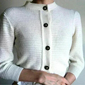Vintage Colors Women’s Retro Cottagecore White Knit Button Up Retro Cardigan XXS